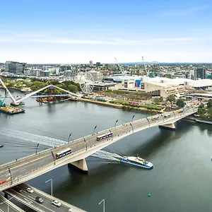 https://cassa-one-luxury-apartments.queenslandhotels.net